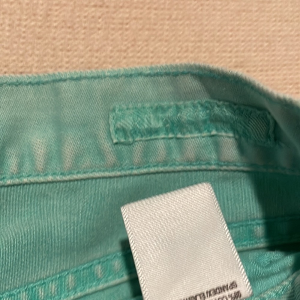 Lucky Brand Riley Shorts - Picture 6 of 6